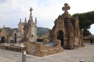 Lloret de Mar espera que la Generalitat declari aviat el cementiri modernista com a BCIN