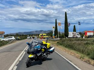 Detingut el camioner implicat en l'accident mortal d'un motorista a Sant Pere Pescador