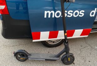 Denunciat el conductor d'un patinet que circulava begut per l'N-260 a Sant Joan les Fonts
