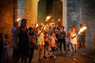 Girona celebra la marxa de torxes prèvia als actes de la Diada