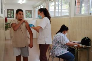 La Regió Sanitària de Girona inicia la vacunació contra el virus del papil·loma