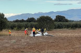Mor el pilot de l'ultralleuger estavellat en un camp de Viladamat