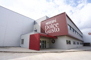 La fàbrica Nestlé de Girona redueix un 40% les emissions de CO2 en deu anys