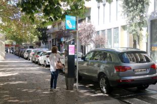 Girona vol multiplicar per deu les zones verdes als barris on els residents no poden aparcar
