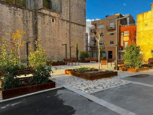Palafrugell acaba les obres de remodelació de la plaça Priorat de Santa Anna