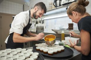 Clou el 7è Gastrorecup d'Ada Parellada amb 300 assistents repartits en quatre restaurants