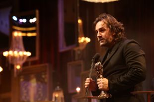 El gironí Isaki Lacuesta dirigirà l'adaptació de la novel·la 'El fill del xofer'