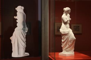 El museu Dalí mostra la vessant més transgressora del pintor a través del diàleg entre dues Venus de Milo