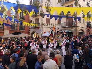 Milers de persones assisteixen a la Fira de Tardor i la Festa del Flabiol d'Arbúcies