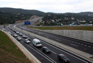 Operació tornada amb 13 quilòmetres de cua a la Costa Brava