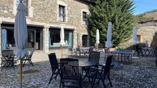 Diversos hotels de la Cerdanya tancaran entre setmana per estalviar energia