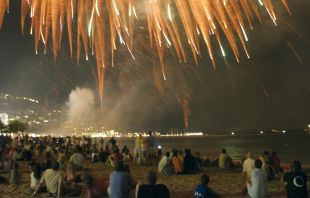Roses donarà la benvinguda al 2023 amb un castell de focs