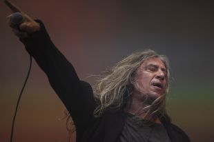 Sopa de Cabra embogeix el Palau Sant Jordi i remata la gira del 30è aniversari del seu disc més venut