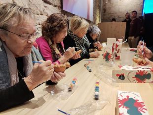Caganer.com celebra 30 anys oferint un taller a Girona i Torroella per aprendre a fer les figuretes