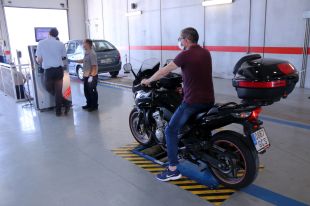 Les matriculacions de motos i vehicles lleugers augmenten 27,1% al novembre a Girona