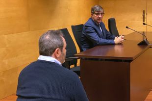Suspès el judici al professor de la Bisbal acusat d'abusar de tres alumnes de 12 anys