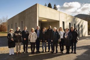 Sant Joan de les Abadesses posa en funcionament el nou tanatori municipal