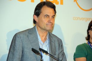 Mas promet mà dura contra els 'indignats' que atemptin contra la democràcia