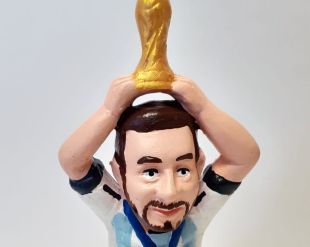 Caganer.com crea una figureta de Messi aixecant la copa del Mundial