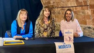 Besalú acull la presentació del llibre ''La Modesta'' de Rosa Maria Moret