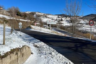 L'alcalde de Molló lamenta que una ''petita nevada'' compliqui la mobilitat a les carreteres