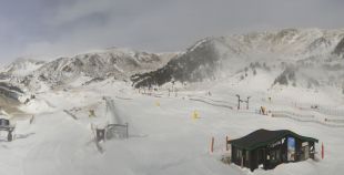 Vallter tanca per segon dia arran del fort vent i s'hi suma la Vall de Núria