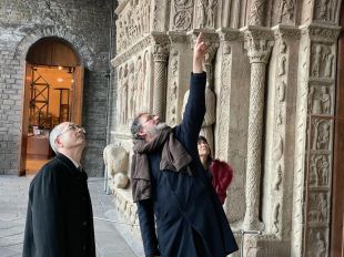 El cònsol del Japó visita Ripoll i es reuneix amb membres del consistori i el teixit empresarial