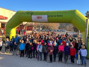 Prop de 4.000 persones corren contra el càncer en la cursa d'Oncolliga