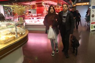 El mercat de Salt ofereix un servei d'acompanyament per a persones amb ceguesa