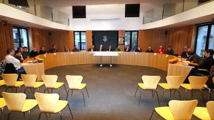 Els representants de Nylstar de Blanes se sumen a la taula per a la reindustrialització