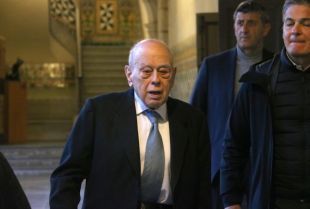 Jordi Pujol adverteix que el català ''torna a estar en perill'' i crida a ''una gran mobilització''