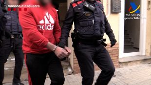 Desarticulen clan familiar que exportava marihuana de Girona a França per carretera