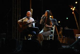 La 45ena Cantada d'Havaneres de Calella de Palafrugell ret homeatge a Càstor Pérez