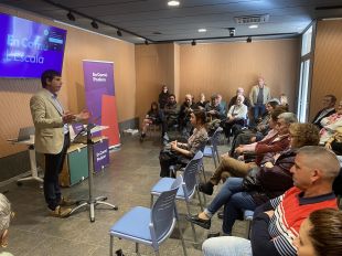 Albert Pons (En Comú l'Escala) vol fer política pels qui resideixen al poble ''tot l'any''
