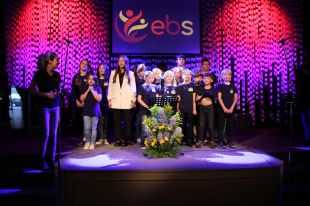 Busquen una residència permanent a Blanes per a 25 infants orfes provinents d'Ucraïna