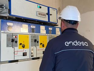 Endesa inverteix 380.000 euros en la millora de la xarxa elèctrica de Montjuïc a Girona
