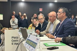 Platja d'Aro porta als tribunals la llei franquista que impedeix 1.200 propietaris vendre els seus habitatges