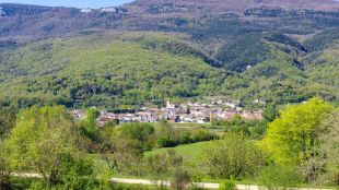 Pleguen en bloc cinc regidors de Junts de les Planes d'Hostoles