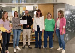 L'escola Joan Bruguera de Girona rep el certificat ''Bo, Sa i d'Aquí''
