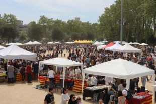 Girona viu una Diada de Sant Jordi amb rècord de visitants