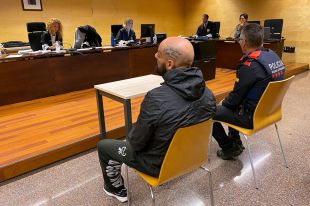 Pròrroga de presó per a l'acusat de matar la dona a ganivetades a Porqueres
