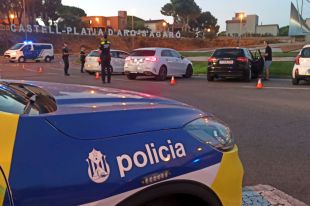 Detingut a Platja d'Aro després de llançar del cotxe un paquet de cocaïna valorat en 6.000 euros