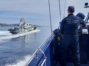 Simulacre de la Guàrdia Civil i Duanes a Tossa de Mar contra el narcotràfic marítim