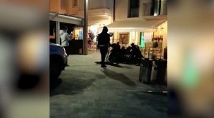 Quatre mossos i tres policies locals agredits mentre impedien un robatori a l'Escala