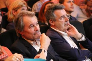 Mas s'estrena fent campanya per Junts carregant contra ERC i els governs d'esquerres