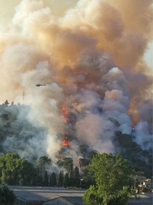 Detingut el suposat autor dels dos incendis forestals a Girona