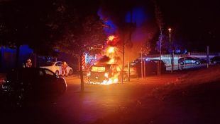 Calcinat a Blanes un vehicle amb matrícula belga que constava com a robat