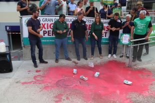 Unió de Pagesos es rebel·la contra les marques blanques de llet
