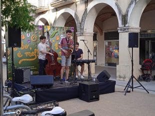 Banyoles obre demà la 3a edició de la seva setmana gastronòmica i floral