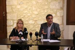 PSC i Junts signen a Platja d'Aro un acord de govern per assolir la majoria absoluta